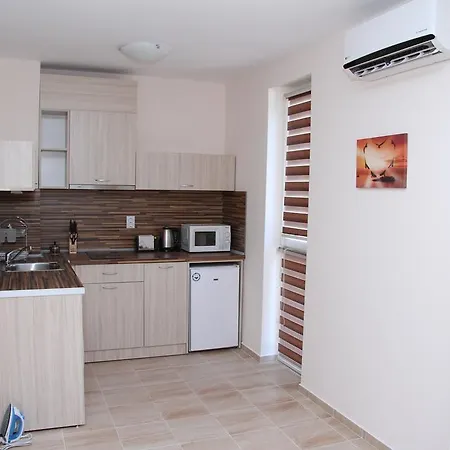 Apartament Capuccino Guest - Free Parking And Wi-fi Sunny Beach