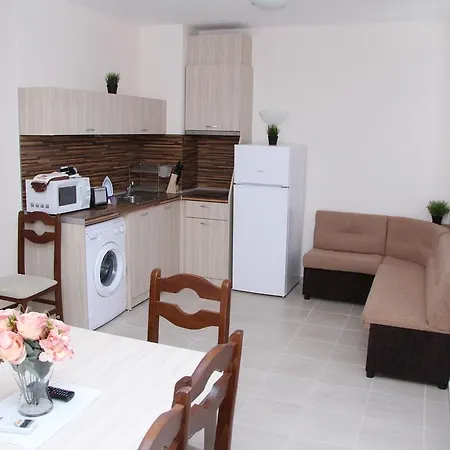 Apartament Capuccino Guest - Free Parking And Wi-fi