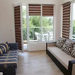 Capuccino Guest - Free Parking And Wi-fi Sunny Beach
