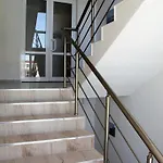 Capuccino Guest - Free Parking And Wi-fi Apartment *