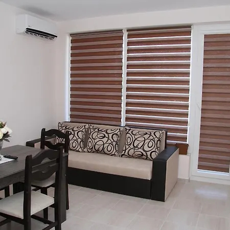 Capuccino Guest - Free Parking And Wi-fi Lejlighed Sunny Beach