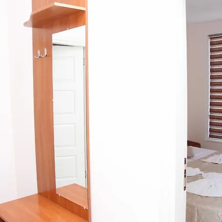 Lejlighed Capuccino Guest - Free Parking And Wi-fi Sunny Beach