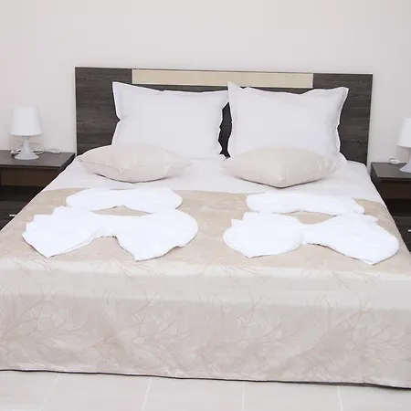 Capuccino Guest - Free Parking And Wi-fi Sunny Beach