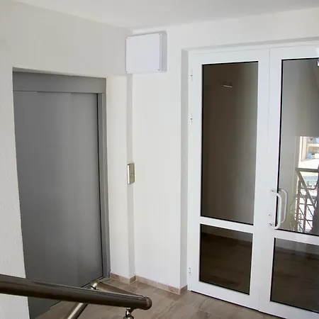 Apartmán Capuccino Guest - Free Parking And Wi-fi *