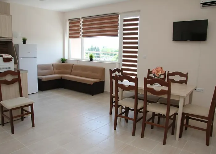 Apartamento Capuccino Guest - Free Parking And Wi-fi Sunny Beach