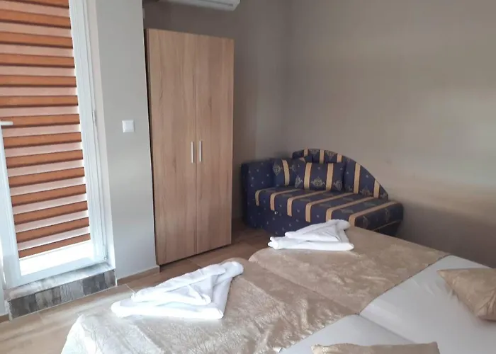 Capuccino Guest - Free Parking And Wi-fi Sunny Beach