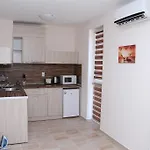 Апартаменты Capuccino Guest - Free Parking And Wi-fi Солнечный берег