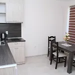 Апартаменты Capuccino Guest - Free Parking And Wi-fi