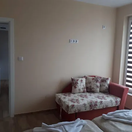 Capuccino Guest - Free Parking And Wi-fi Apartment *