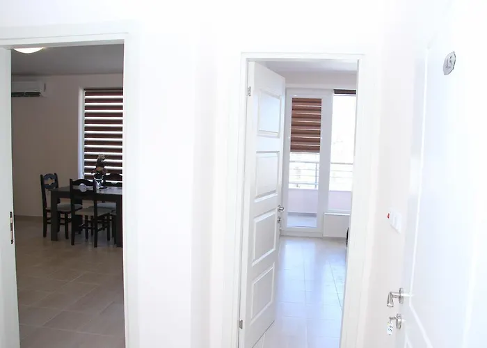 Apartment Capuccino Guest - Free Parking And Wi-fi Sunny Beach