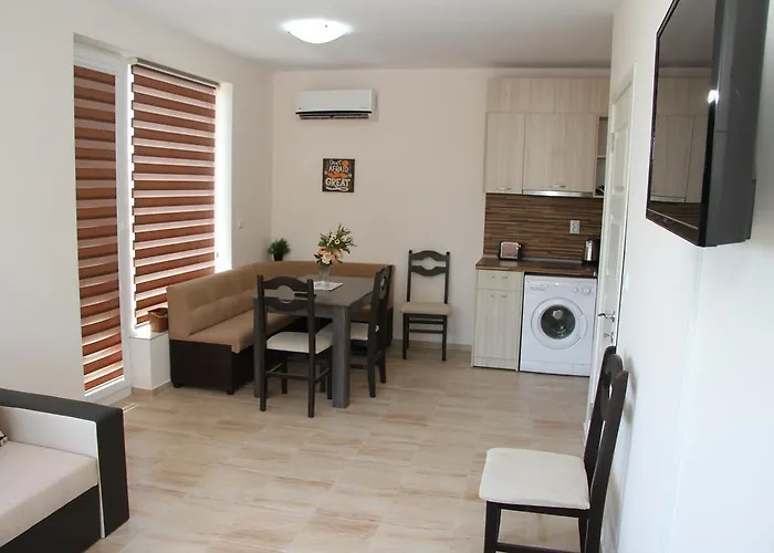 Capuccino Guest - Free Parking And Wi-fi * Sunny Beach