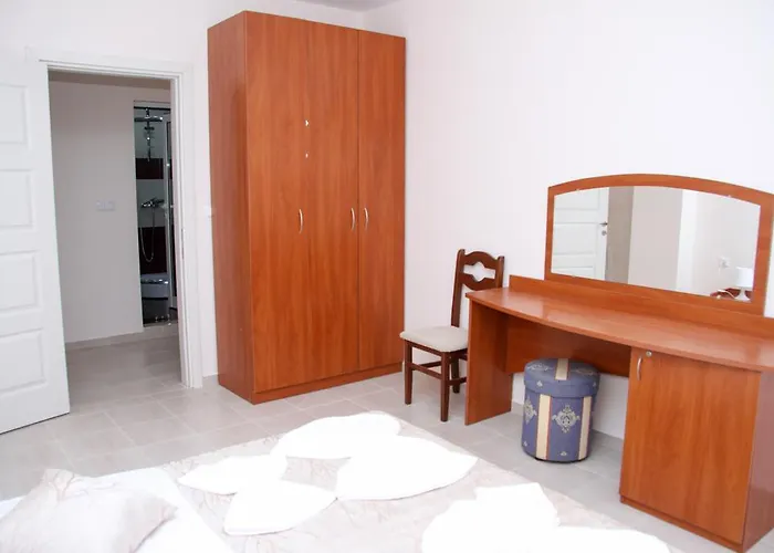 Capuccino Guest - Free Parking And Wi-fi Appartement Slantchev Briag