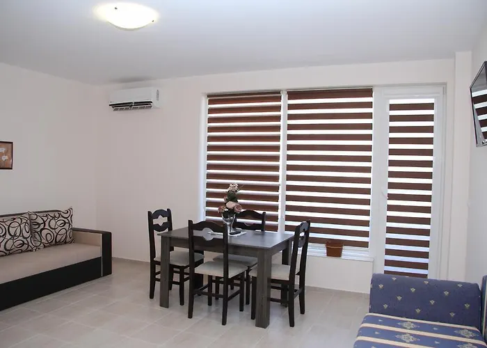 Capuccino Guest - Free Parking And Wi-fi Appartement