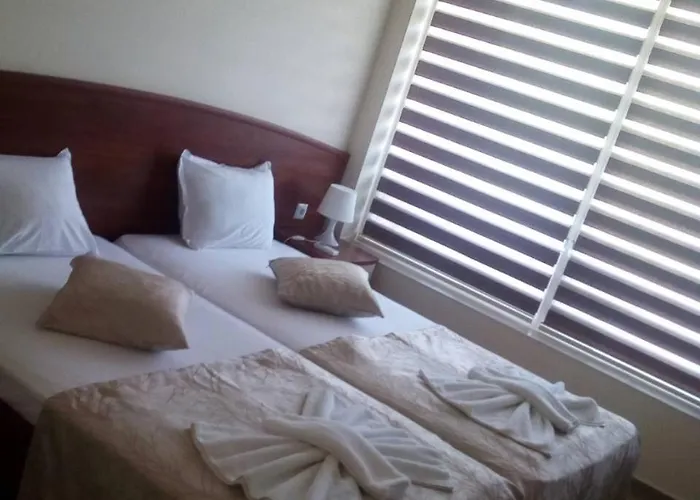 Capuccino Guest - Free Parking And Wi-fi Appartement Slantchev Briag