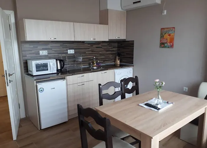 Capuccino Guest - Free Parking And Wi-fi *